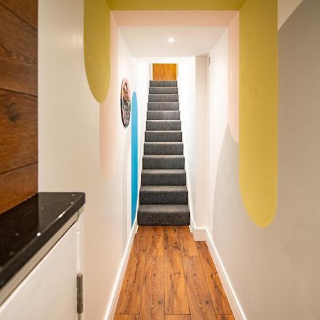 The Nest - Luxury 16 Person Apt W Jacuzzi & Parking Blackpool Buitenkant foto