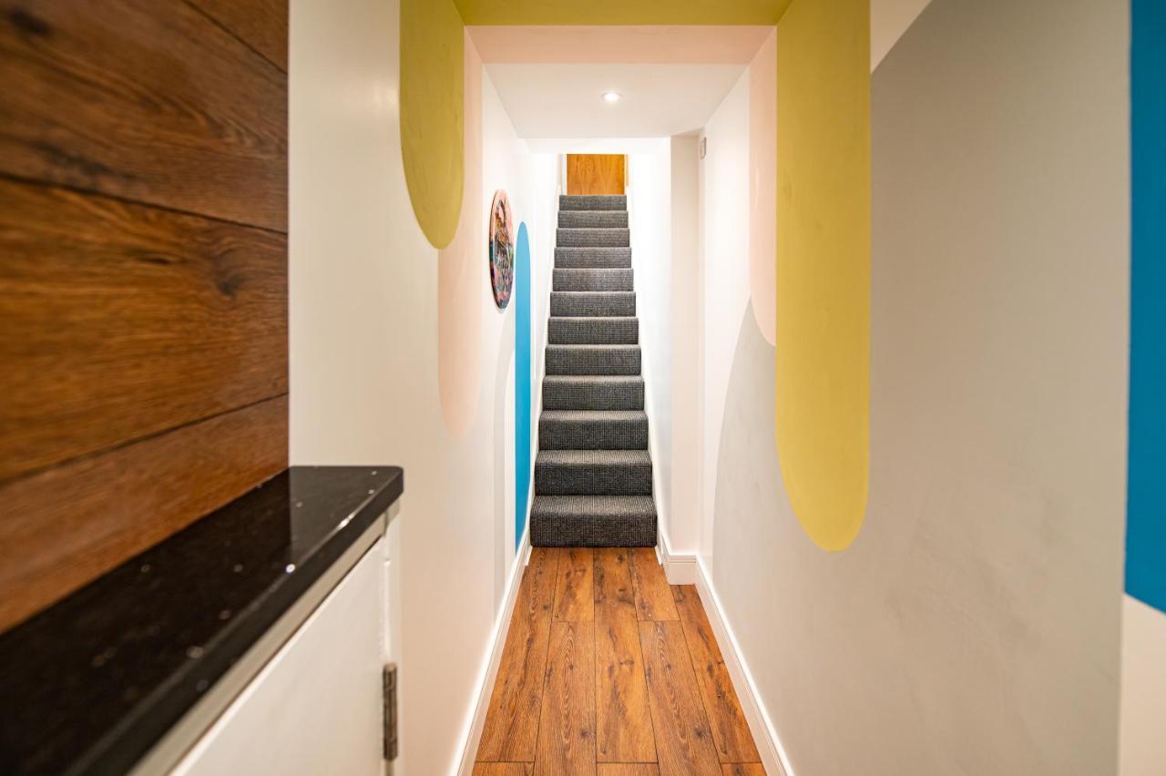 The Nest - Luxury 16 Person Apt W Jacuzzi & Parking Blackpool Buitenkant foto