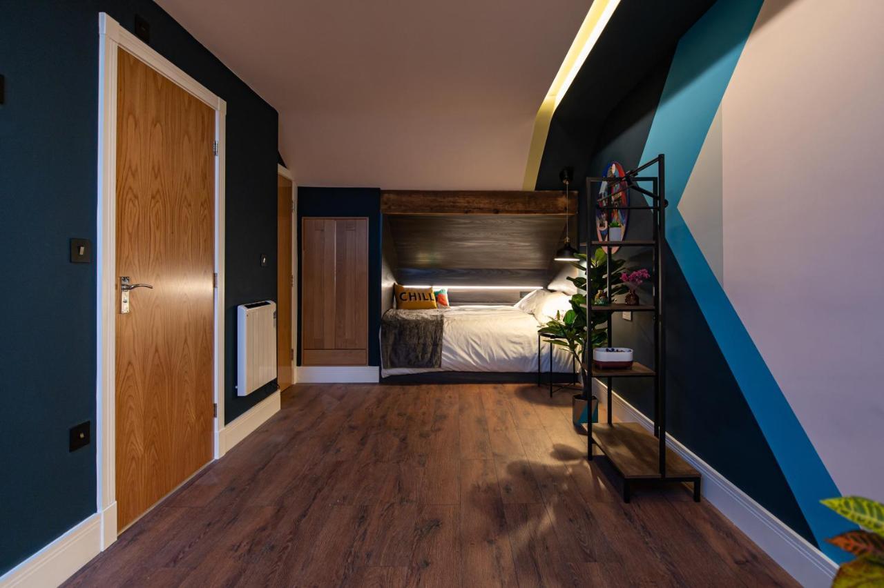 The Nest - Luxury 16 Person Apt W Jacuzzi & Parking Blackpool Buitenkant foto