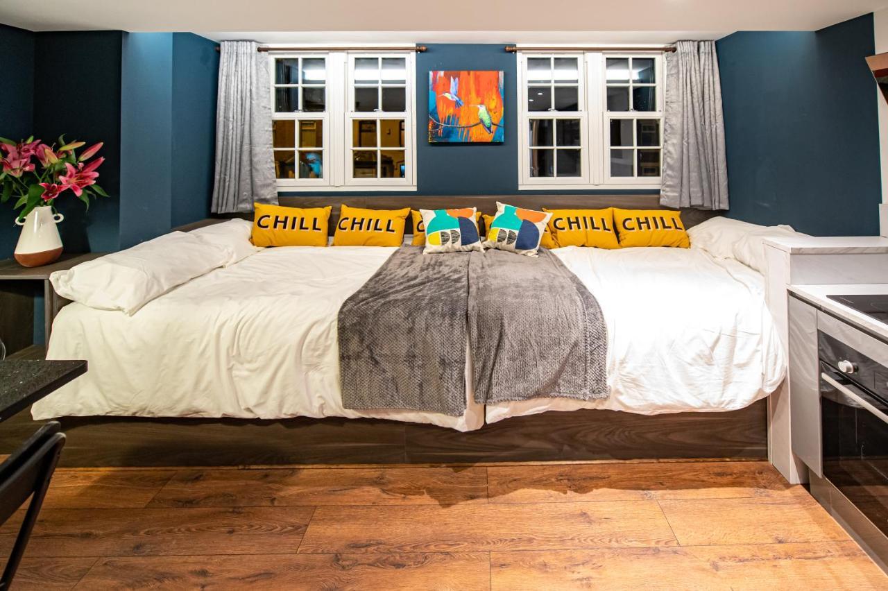 The Nest - Luxury 16 Person Apt W Jacuzzi & Parking Blackpool Buitenkant foto